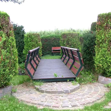 Vakantievilla Elbahof 度假居 Hem